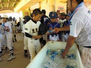 ラストは豊見城市スポーツ少年団さま主催！　元東京ヤクルトスワローズ選手による野球教室！